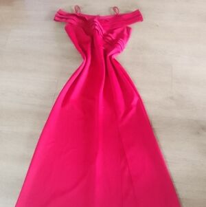 Elegant Red Off-Shoulder Dress